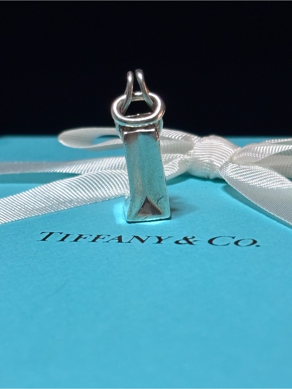 Authentic Tiffany & Co Sterling Silver Shopping Bag Charm - Picture 5 of 7